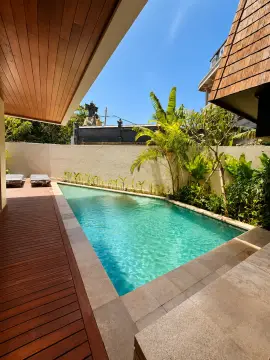 Prime Batu Bolong 4-Bedroom in Red Commercial Zone