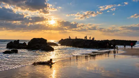 Very Rare 10 Are Freehold Beachfront Land in Batu Bolong, Canggu