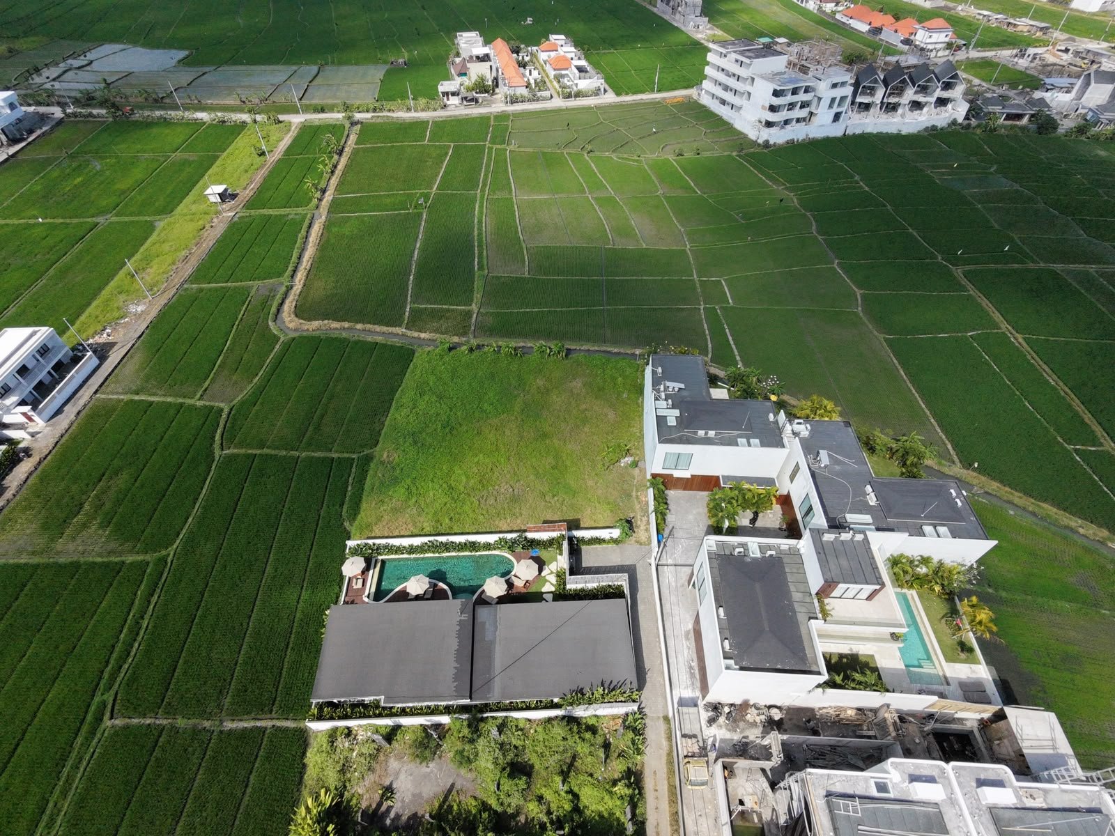 10 Are Leasehold Land with Ricefield & Mountain Views near Cemagi Beach
