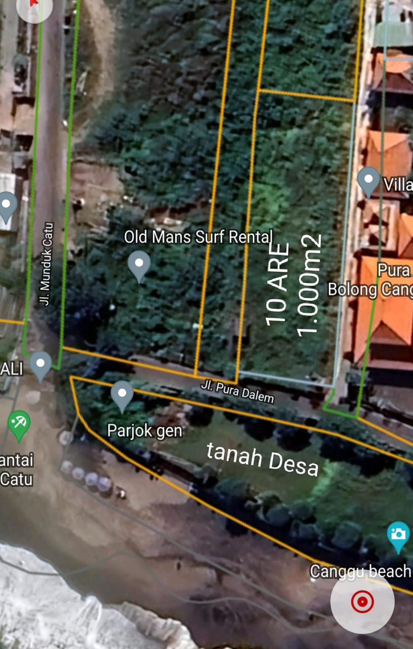 Very Rare 10 Are Freehold Beachfront Land in Batu Bolong, Canggu