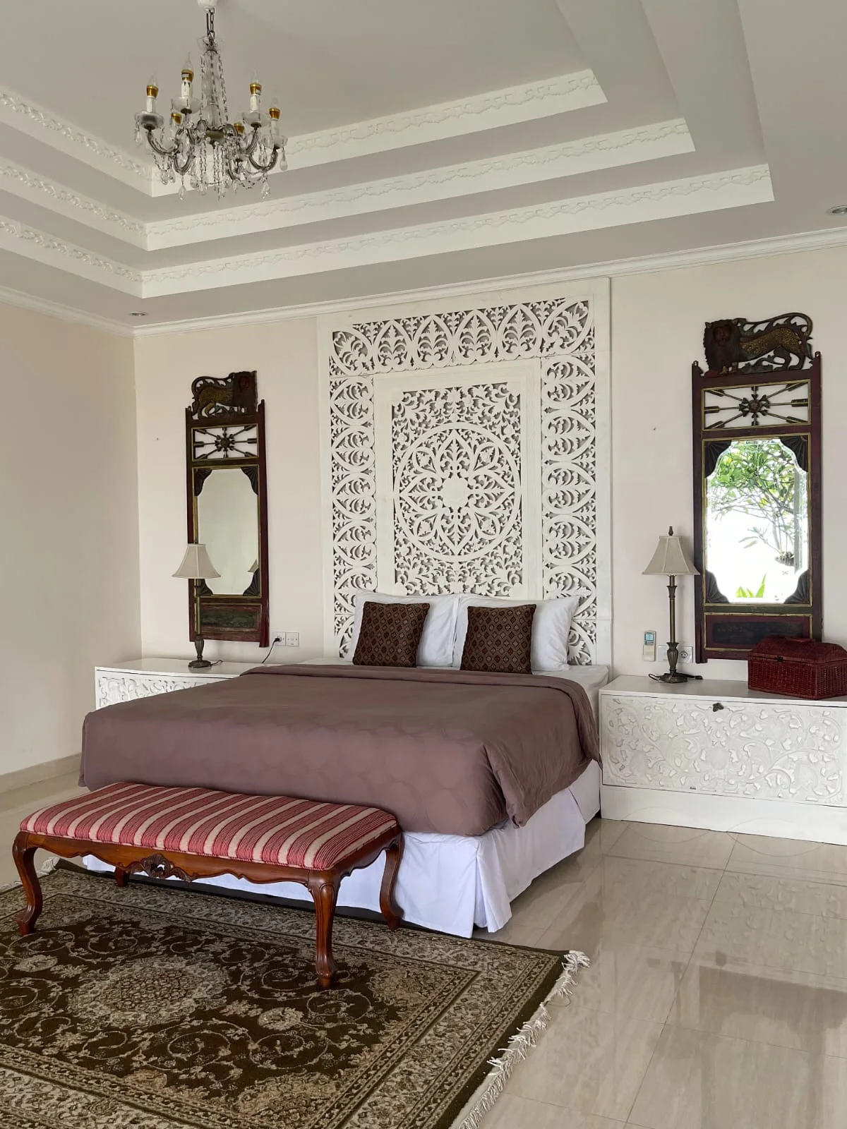 Tropical Colonial-Style Oceanview 7-Bedroom Villa on Hilltop Lovina Tropical Colonial-Style Oceanview 7-Bedroom Villa on Hilltop Lovina