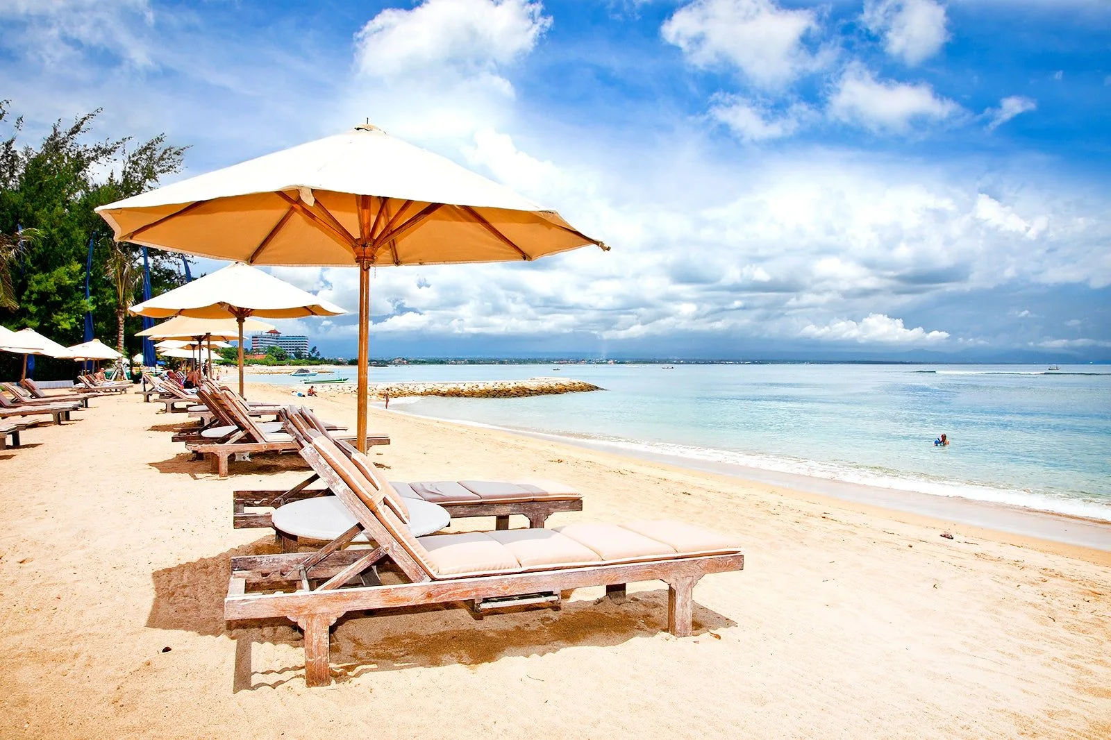 Rare Beachfront Asset Freehold on Sanur White Sand Beach Rare Beachfront Asset Freehold on Sanur White Sand Beach