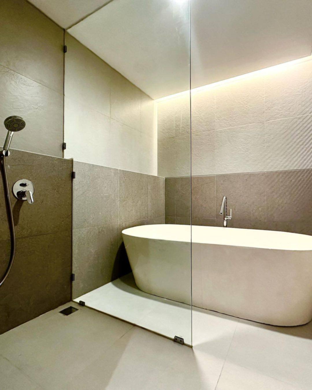 4-Bedroom Luxury Villa for Yearly Rent in Semat, Berawa