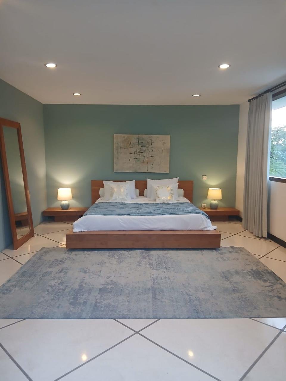 4-Bedroom Villa walking distance to Batu Belig Beach near Berawa & Café del Mar Canggu 4-Bedroom Villa walking distance to Batu Belig Beach near Berawa & Café del Mar Canggu