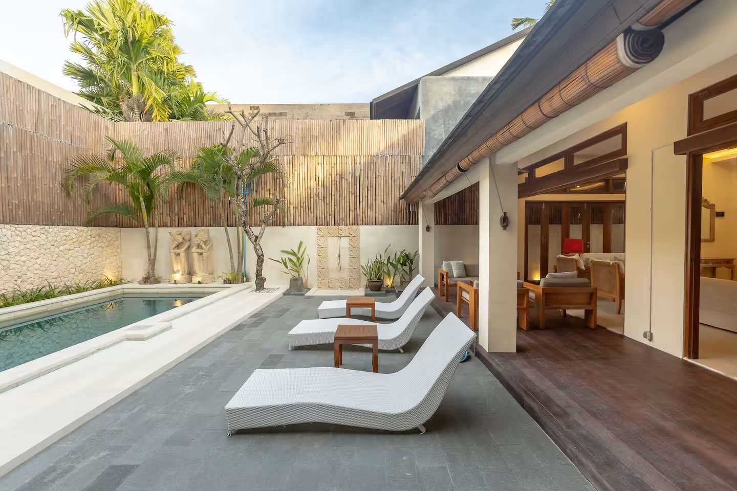 4-Bedroom Family Villa near Milk & Madu & Canggu Community School Berawa 4-Bedroom Family Villa near Milk & Madu & Canggu Community School Berawa
